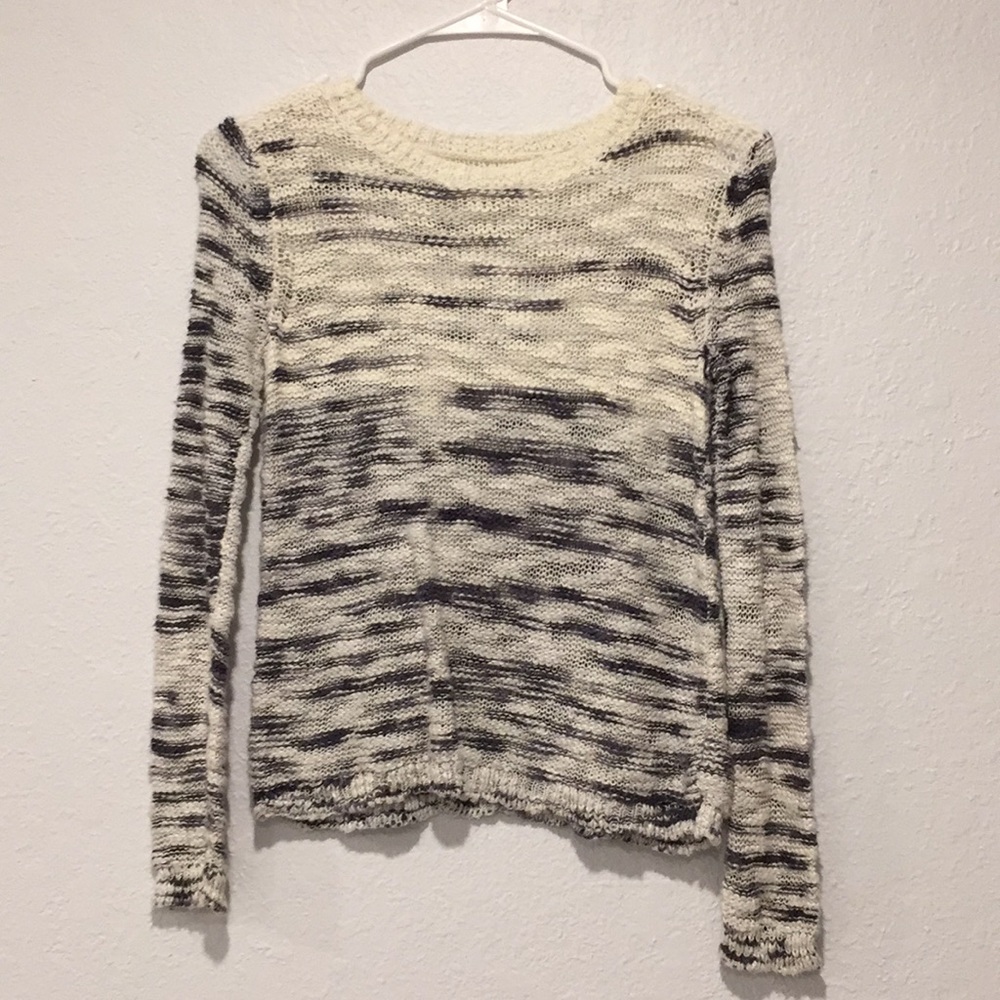 See through sweater white and dark grey.